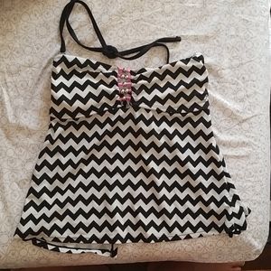 Black & White Chevron swimsuit top